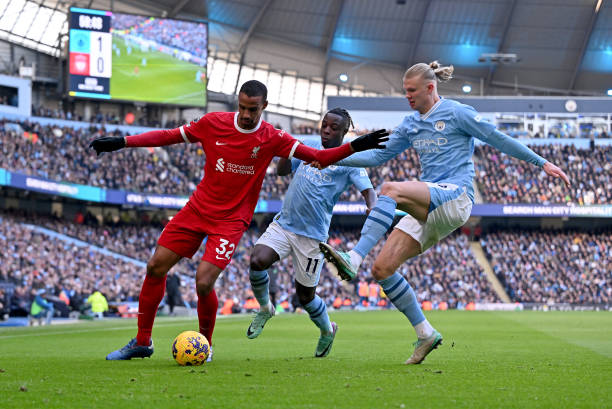 刻揭示了年 刻揭示了年